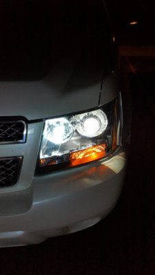 2007-2014 Chevrolet Tahoe Quad LED Switchback Halo Projector Headlights - Image 5
