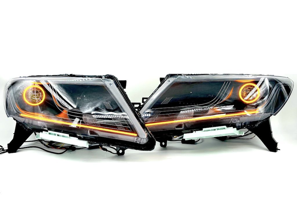2013-2016 Nissan Pathfinder Black Projector Headlights LED Halo Lights