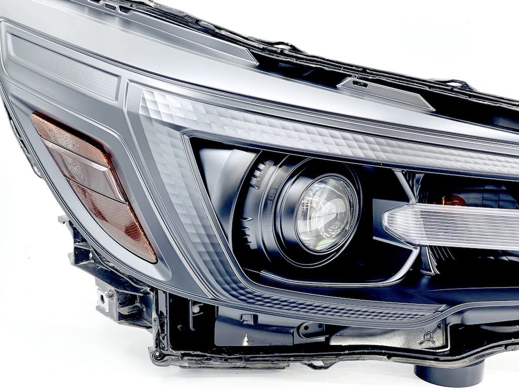 2019-2021 Subaru Forester Black LED Retrofit Projector Headlights